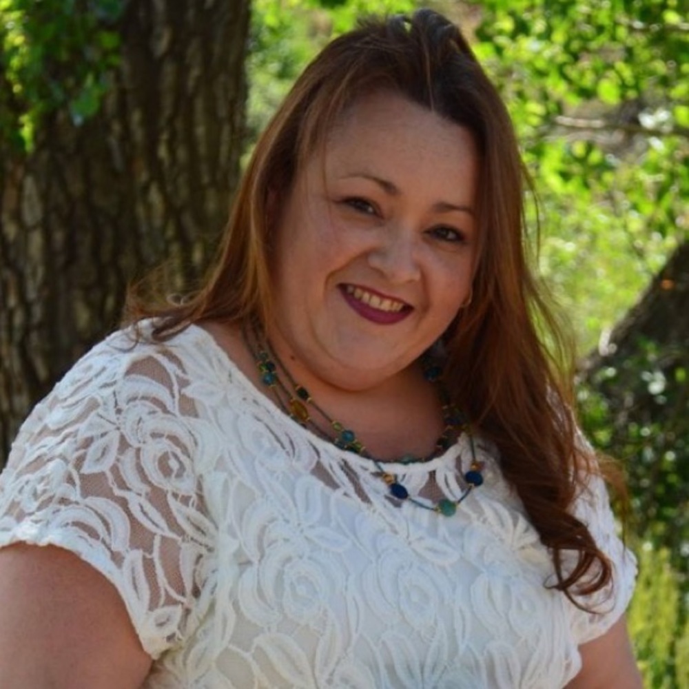 Meet your Posher, Lynnetta